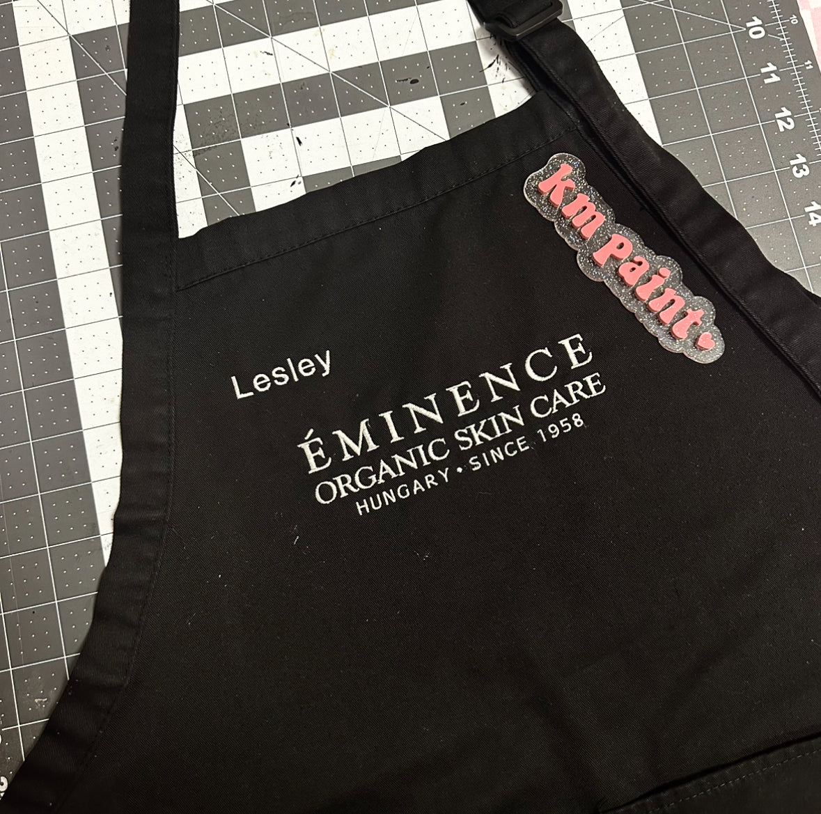 EMBROIDERED APRON | LOGO